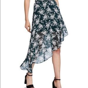 NWT 1 State high low ruffle hem